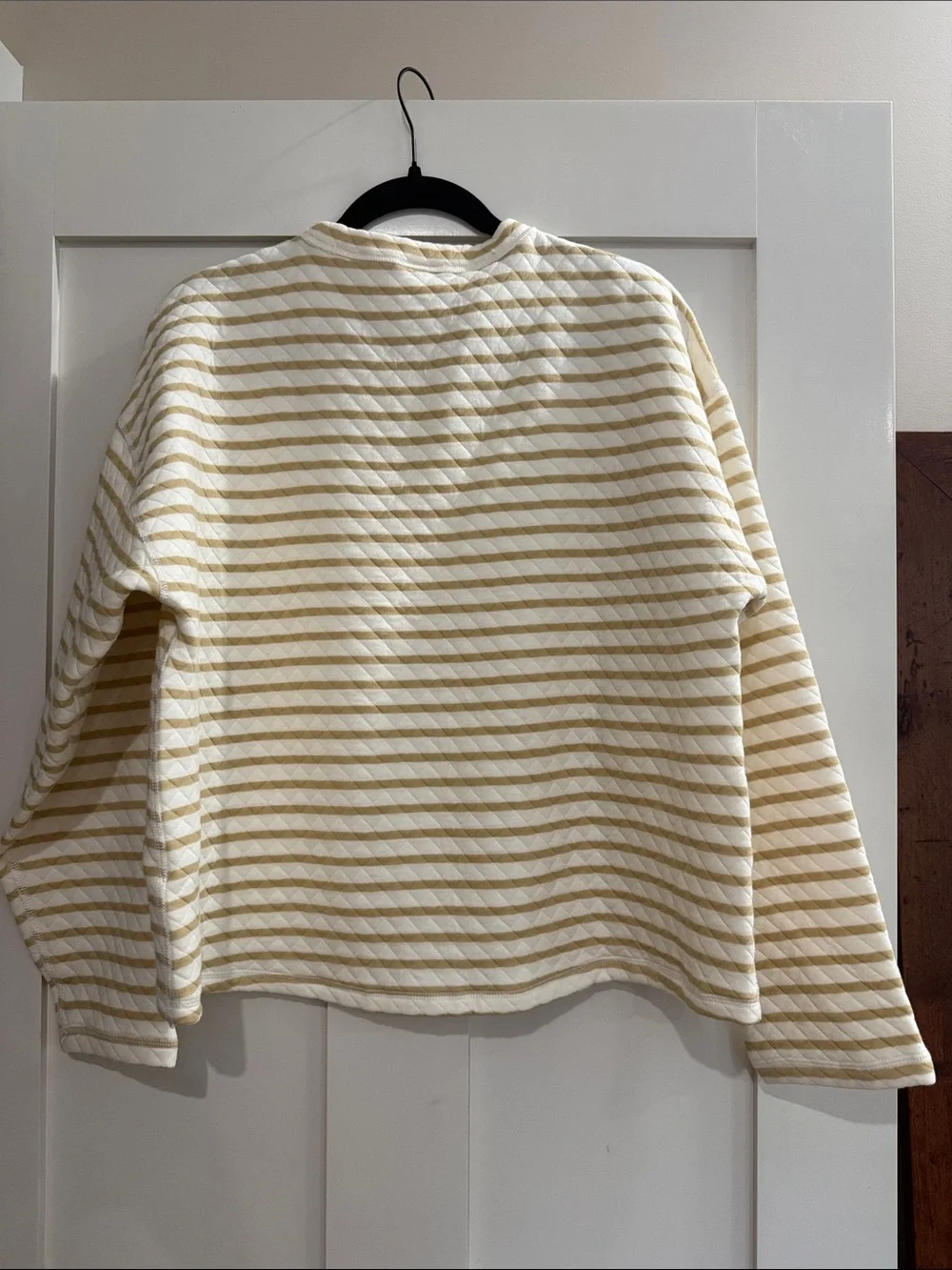 J. Crew NWOT Striped Quilted Pullover in Cream and Khaki - Women’s Size L